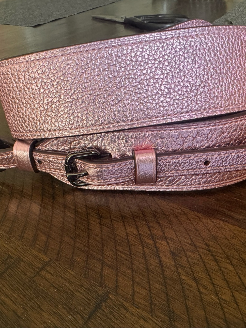 Coach Metallic Pink Leather Adjustable Bag Strap with Antique Brass Hardware - Picture 5 of 5